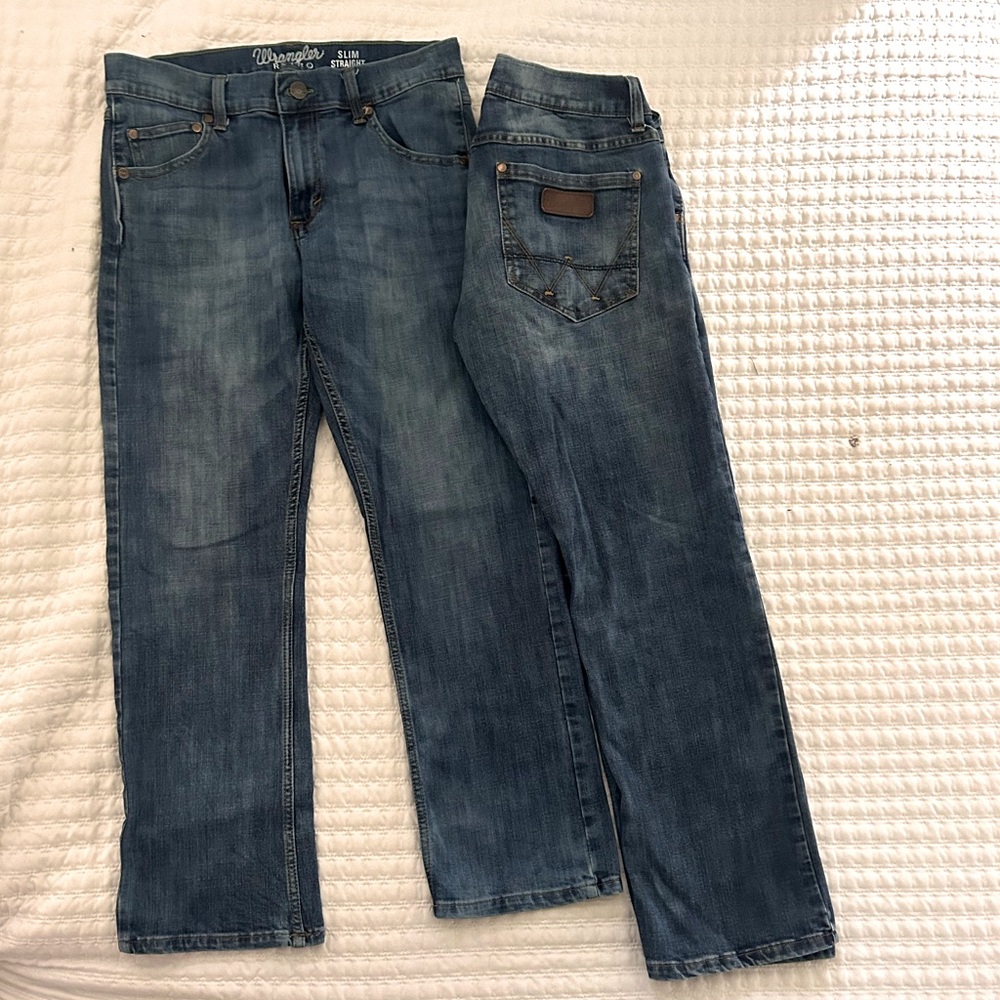 TWO pairs of Wrangler Retro Slim Straight 32x30
